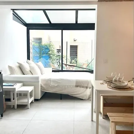 アパート Appartement, Atypique, Proche Du Centre アンティーブ
