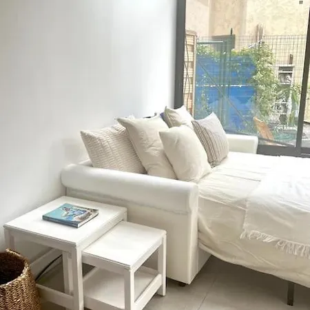 Appartement, Atypique, Proche Du Centre *